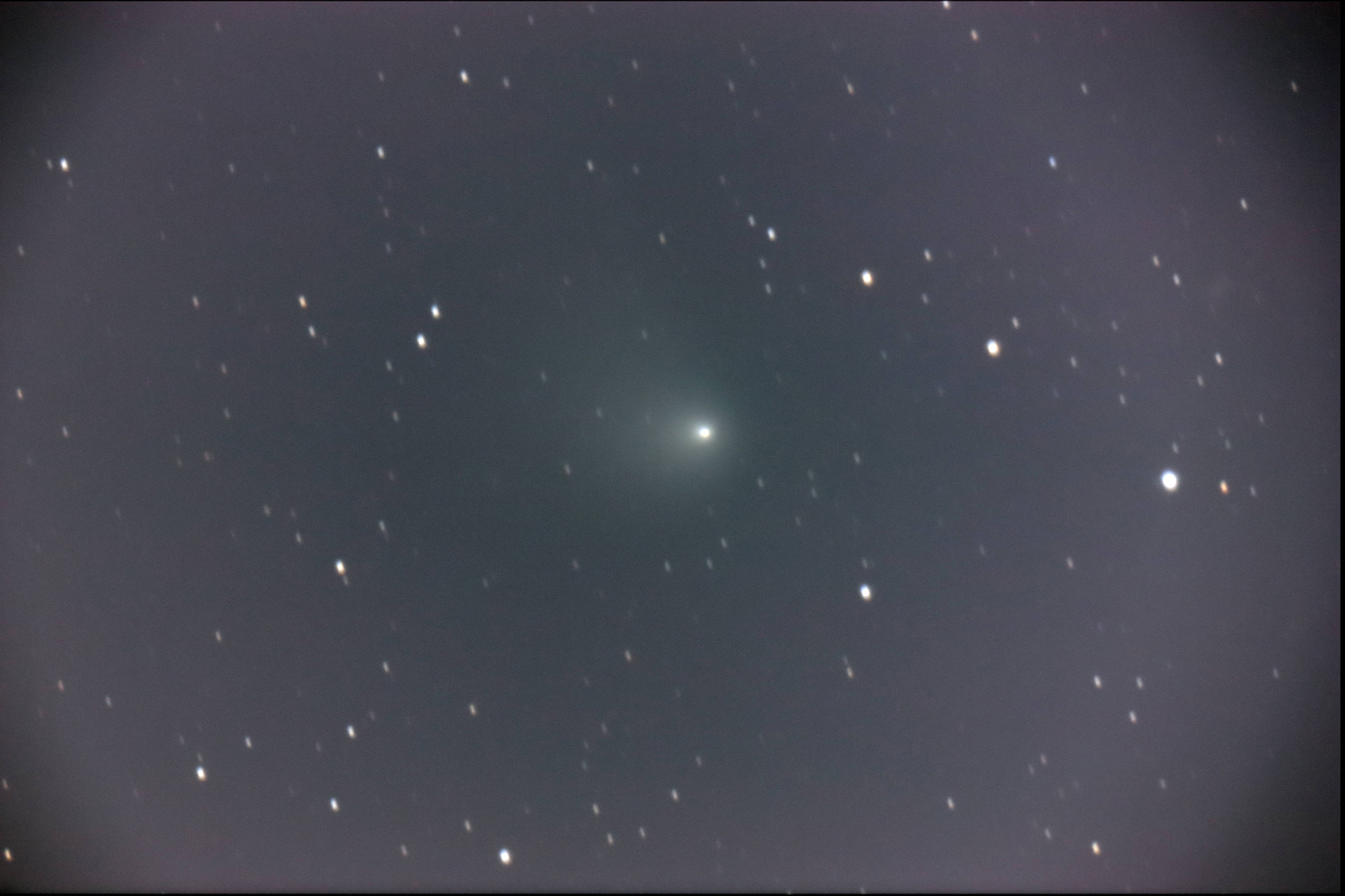 『C/2017 K2 パンスターズ彗星』(2022年8月25日)