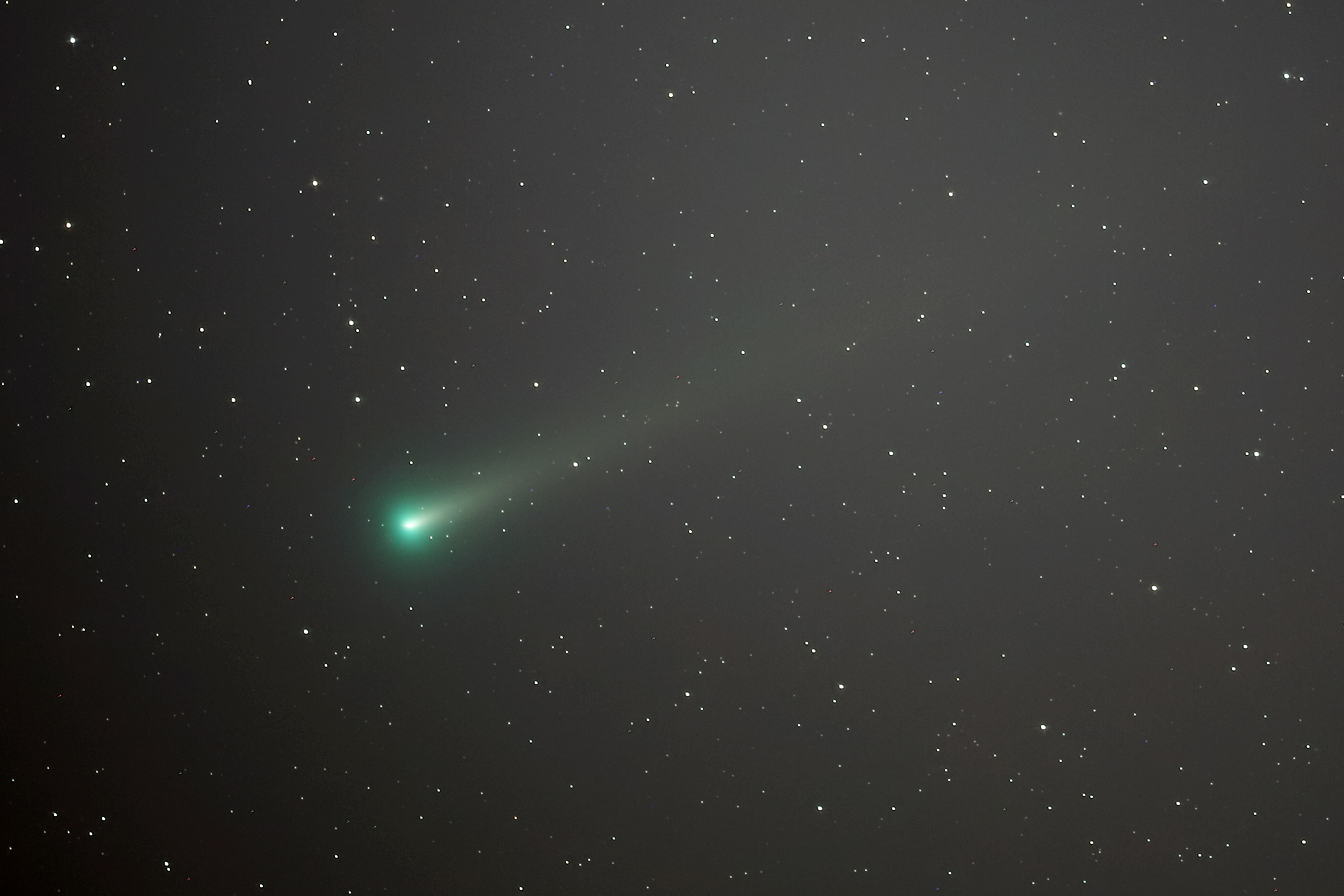 『C/2021 A1 レナード彗星』(2021年12月2日)