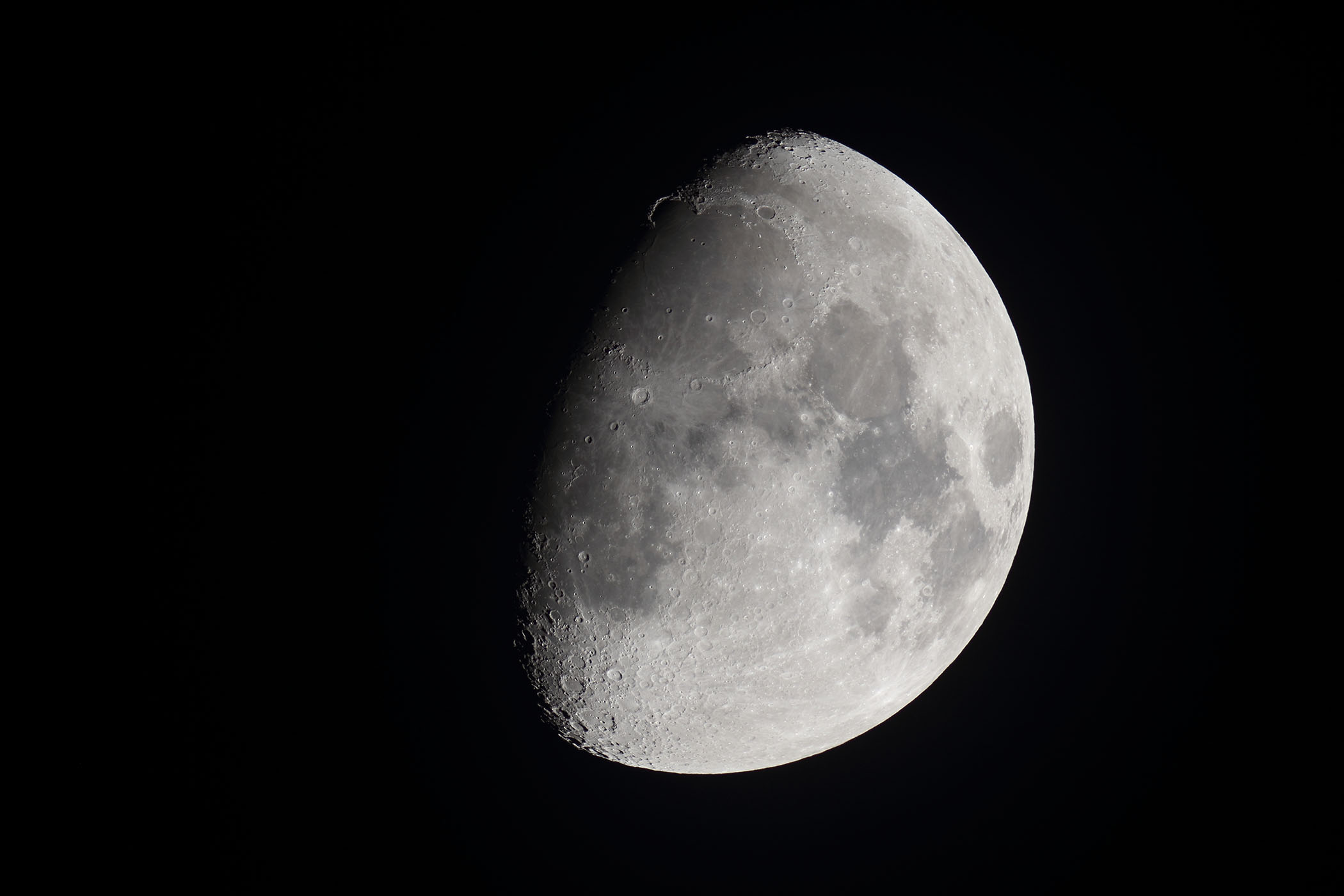 『月(月齢10.7)』(2025年10月2日)