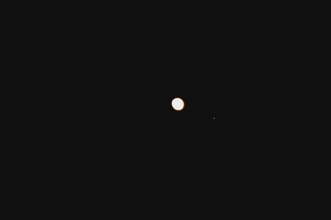 『月と木星（低倍）』(2023年11月25日)